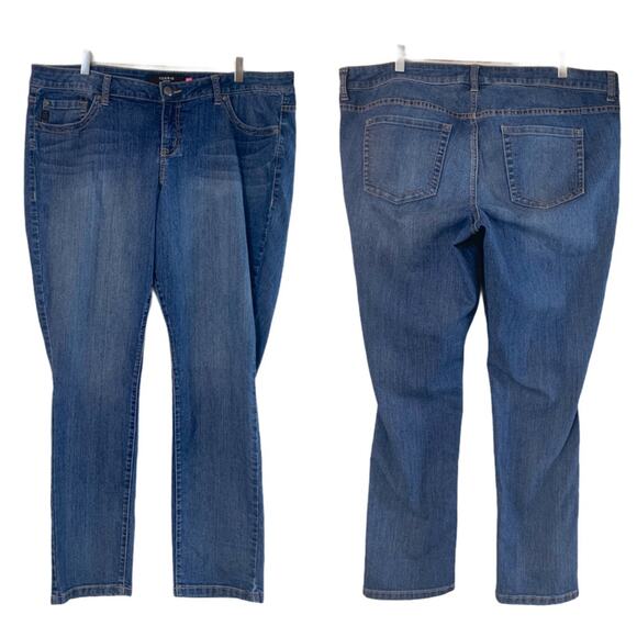 Torrid Women's Jeans Straight Leg Medium Blue Mid Rise Medium Wash Plus Size 22 - Picture 7 of 7